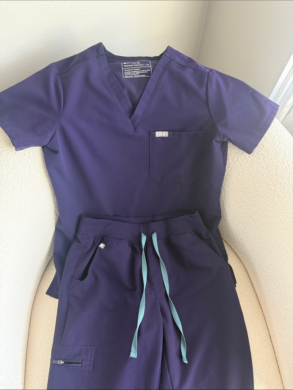 Figs Scrubs XS Set (top AND bottom) in Purple Jam (Regular style)